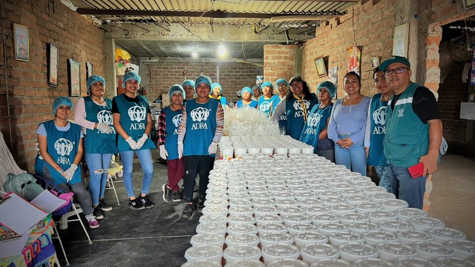 ADRA lleva 7000 raciones de alimentos a los afectados por el ciclón Yaku en Perú