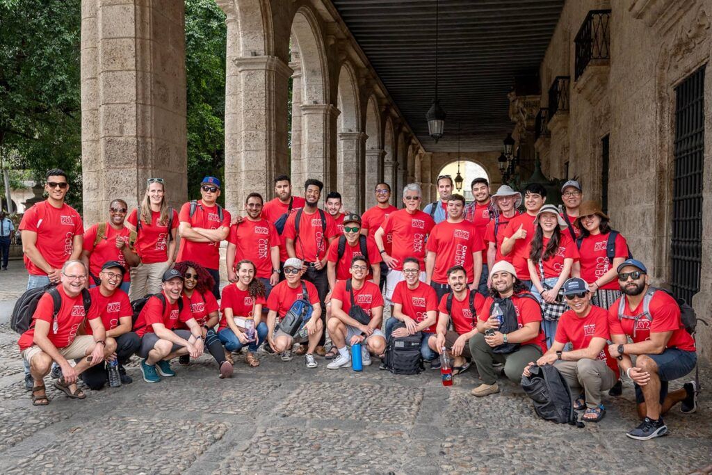 Centenares de bautismos durante viaje misionero ‘Care for Cuba’