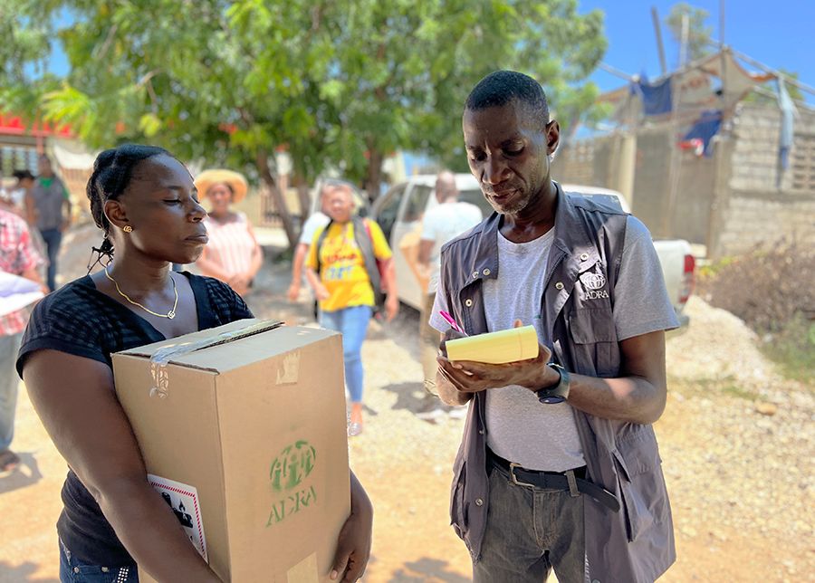 ADRA distribuye ayuda en medio del resurgimiento de la epidemia del cólera en Haití